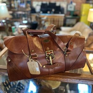 Vintage-Style Brown Leather Travel Duffel with Brass Hardware